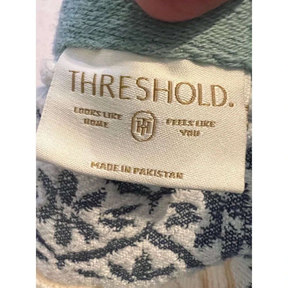 Threshold bath towel